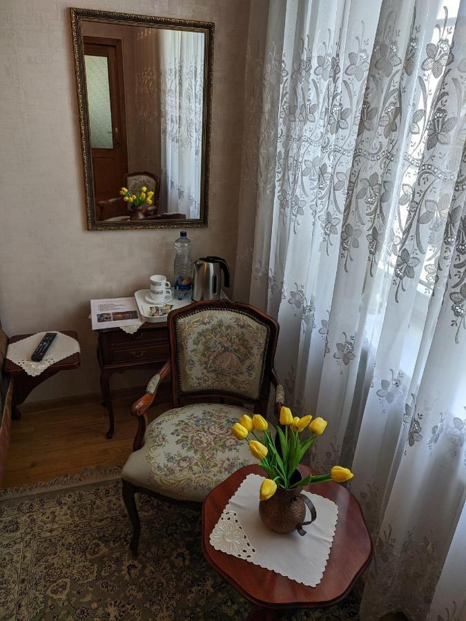 Guest House Nika - Cottages And Rooms In The Heart Of Palanga City Center Exterior photo